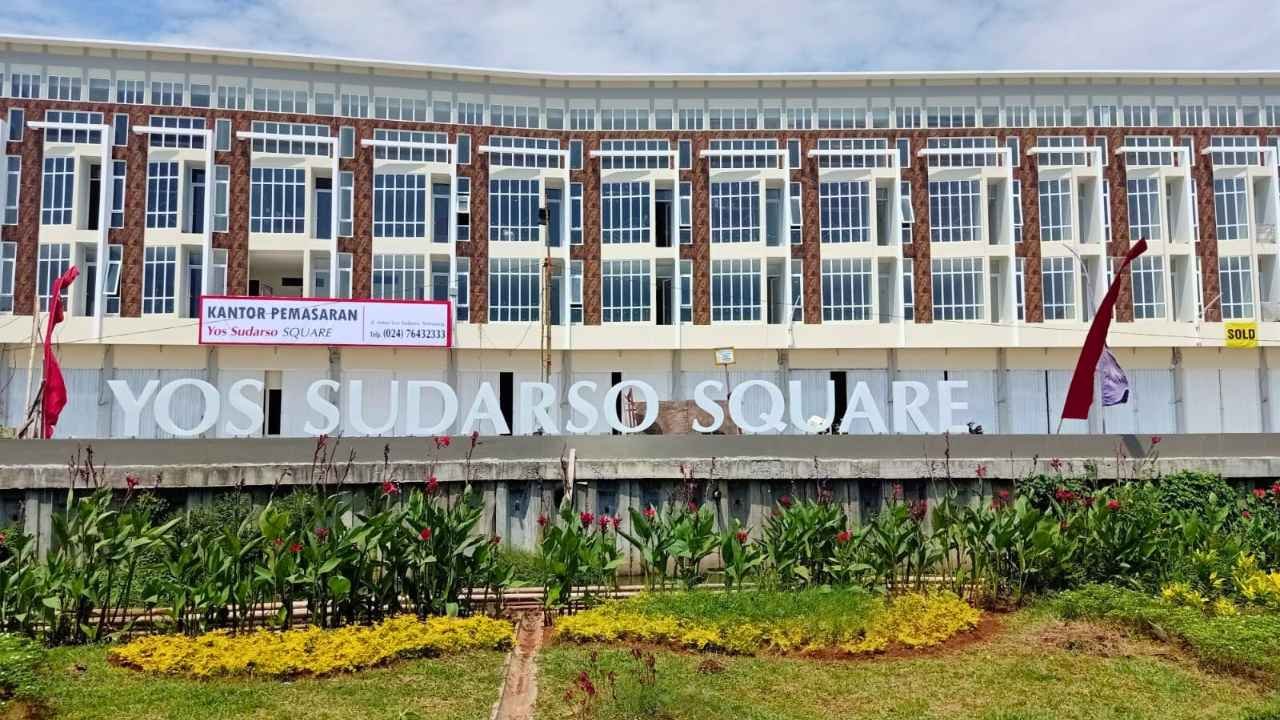 Madukoro Square - Jawa Tengah